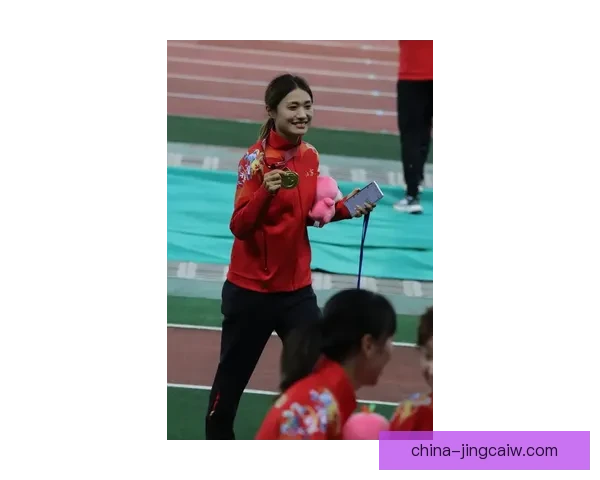 中新地女足力克拉赫蒂女足赢得精彩对决斩获重要胜利