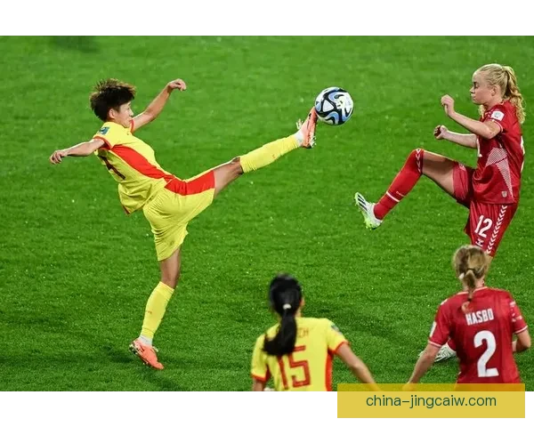 桑德比女足与B93哥本哈根女足鏖战90分钟 双方0比0握手言和