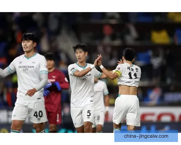 京斯莱恩小负史佩尼摩尔比赛全程回顾与精彩瞬间解析